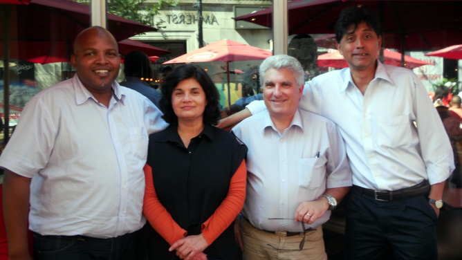 Le Bureau exécutif de l'AMARC avec, au centre, Maria Pia Matta - Présidente, et Emmanuel Boutterin - Vice-président Le Bureau exécutif de l'AMARC avec, au centre, Maria Pia Matta - Présidente, et Emmanuel Boutterin - Vice-président