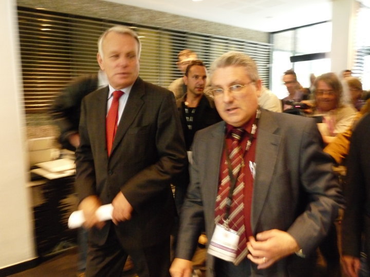 Emmanuel Boutterin, président du SNRL,   et Jean-Marc Ayrault, député-maire de Nantes, président du groupe socialiste à l'Assemblée Nationale
