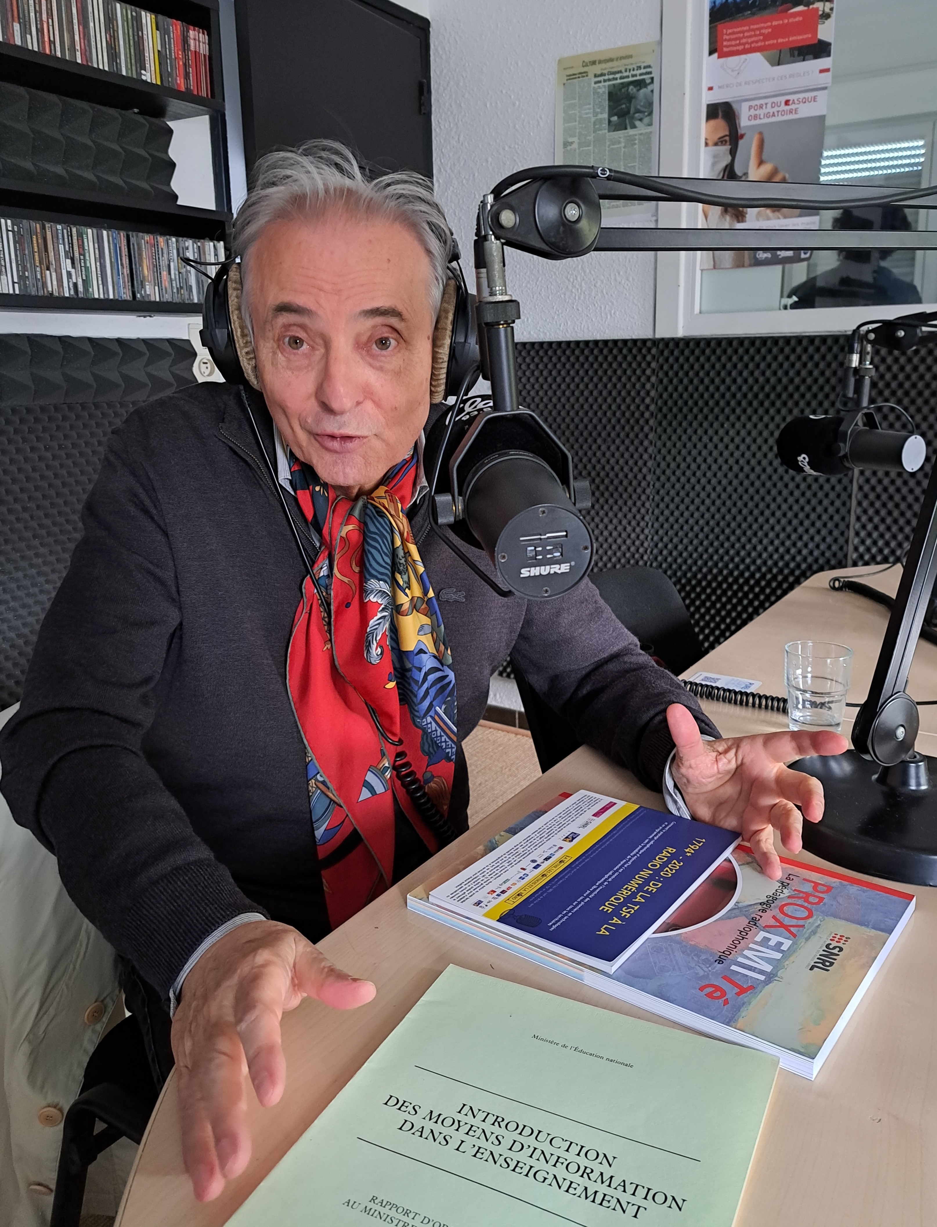 Entretien exceptionnel avec Jacques Gonnet mis à disposition des radios associatives
