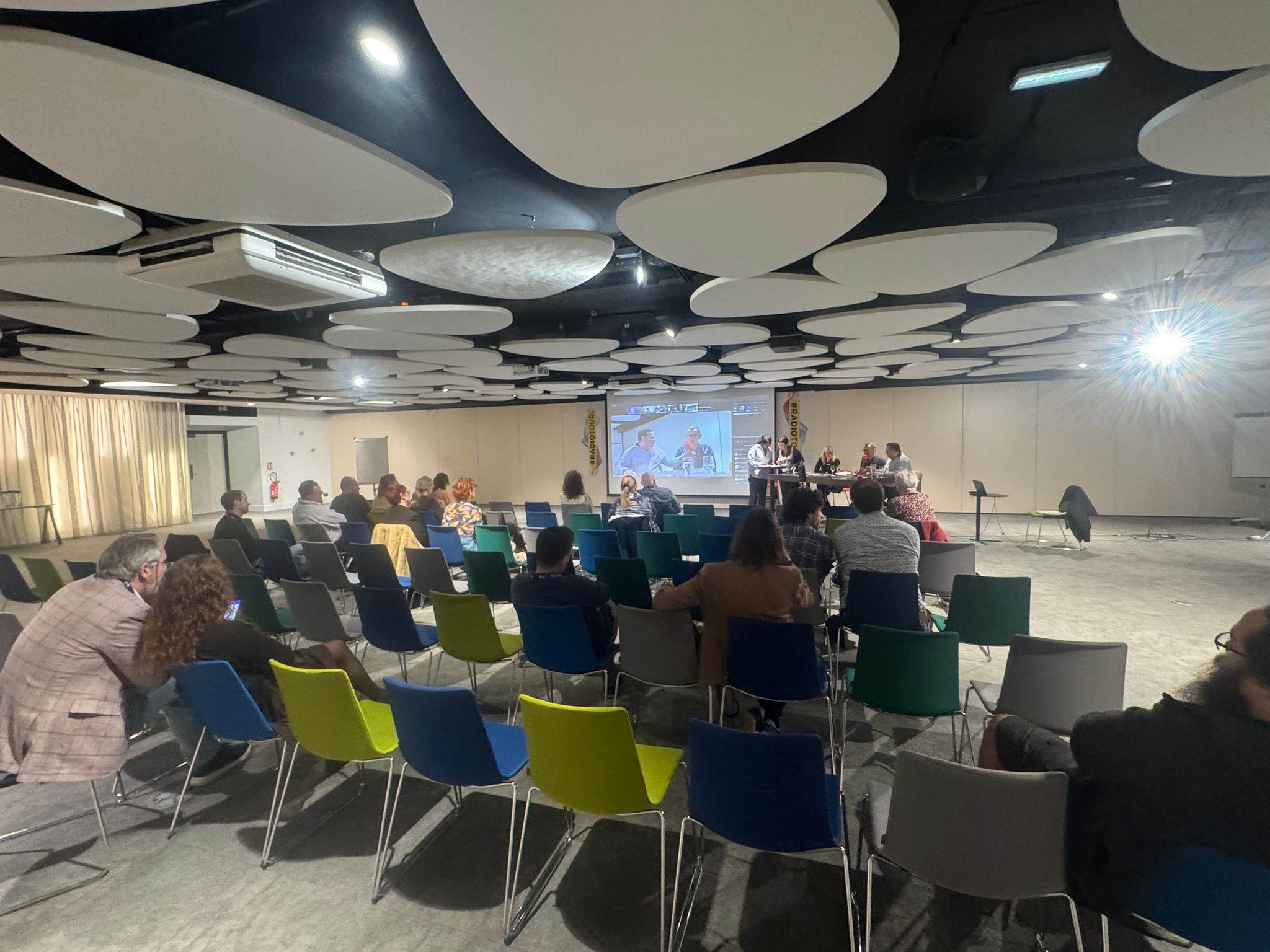 Les radios étaient présentes à Bordeaux et en visio pour cette AGO